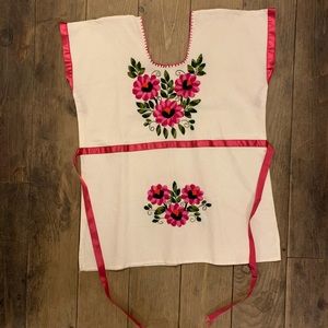 beautiful vibrant Mexican embroidered blouse